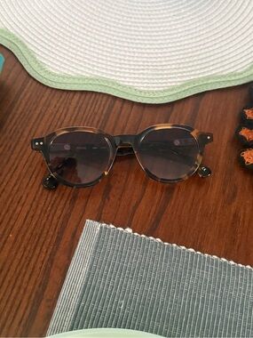 Men's Tortoiseshell Round Sunglasses - Brown Lenses